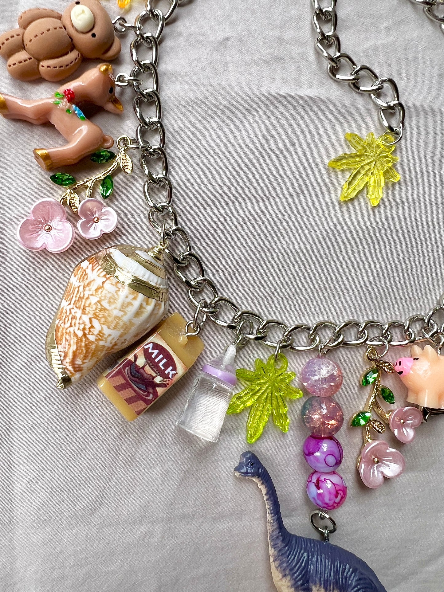 Gentle Dinosaur Charmer Chain