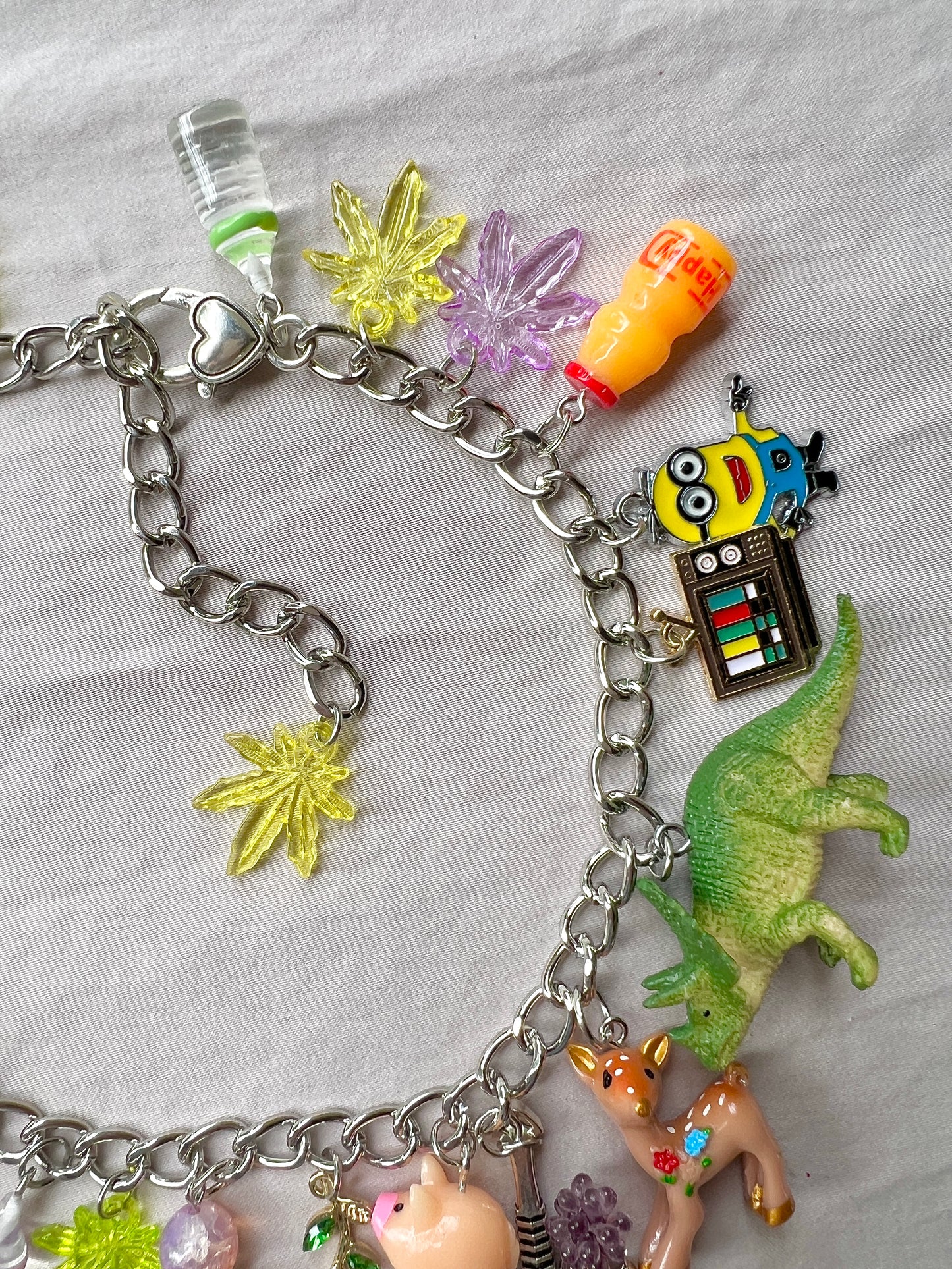 Gentle Dinosaur Charmer Chain