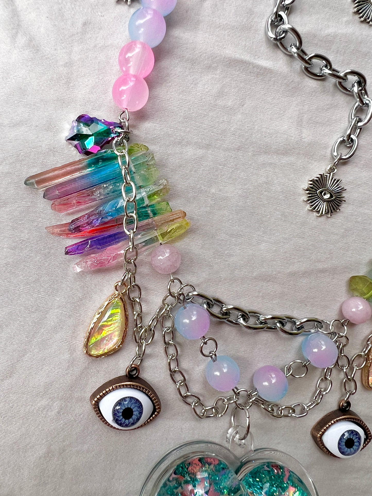 Night Eyes Fantasy Chain