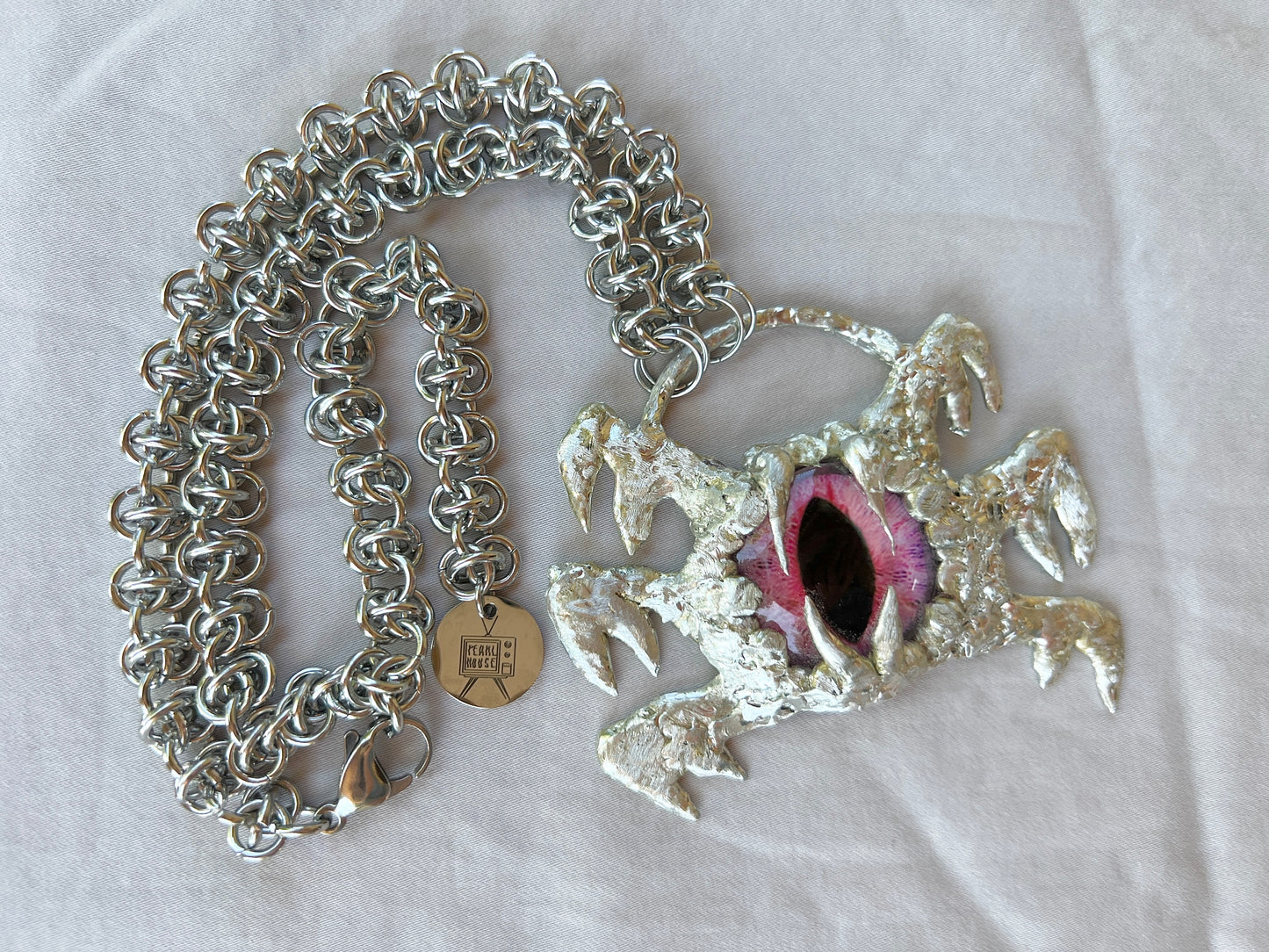 Arch Angel Dragon Eye Quest Pendant