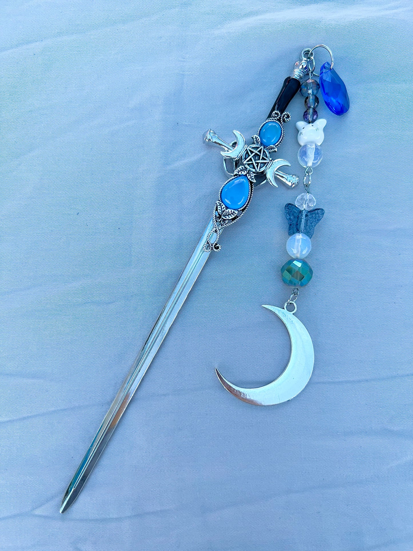 Lucky Moon Hair Sword