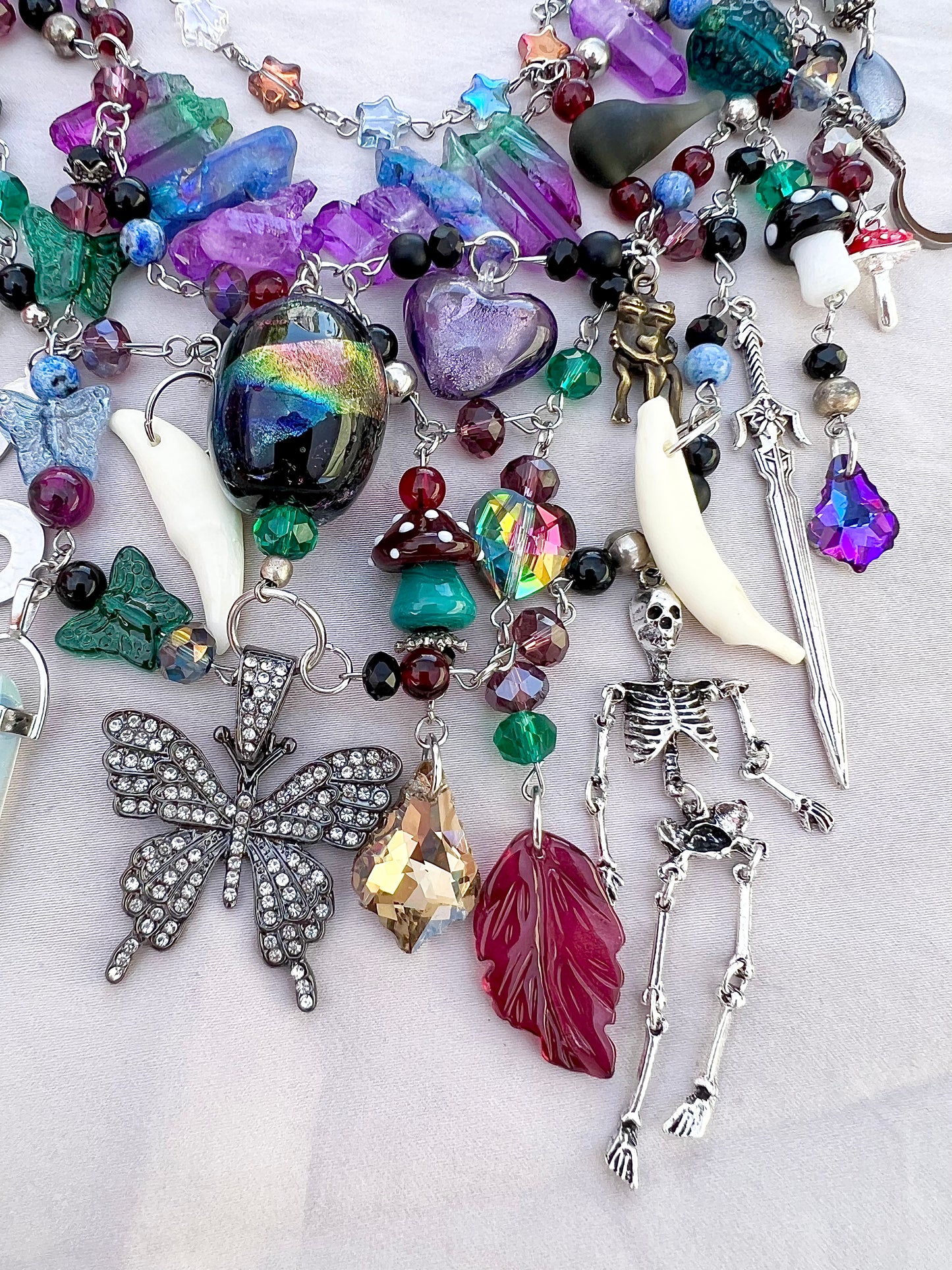 Pile of Bones Fantasy Chain