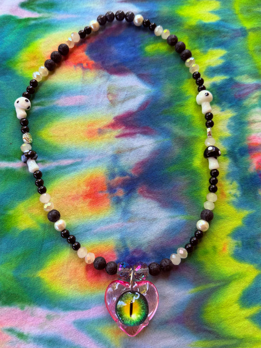 Fantasia - Dragon Eye Heart Stretch Necklace