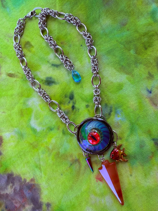 Cave Dweller - Portal Fairy Eye Chainmaille