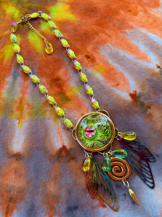Aura of the Trees - Fairy Eye Portal Necklace